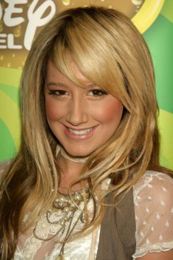 Ashley tisdale
