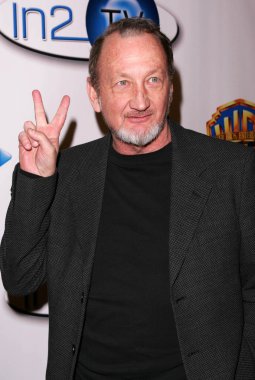 Robert Englund