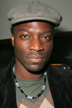 Adewale akinnuoye-agbaje trys showtime tarzı 2006 günü iki dermanew tedavi. Luxe hotel, beverly hills, ca. 01-15-06