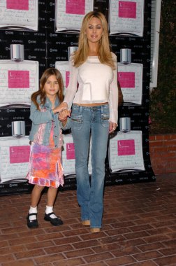 Shauna sands ve kızı