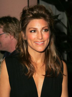 Jennifer Esposito