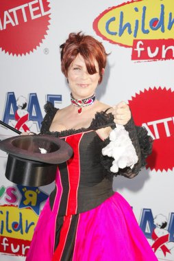 12 yıllık rüya halloween bağış toplama etkinliği