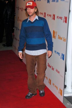 Rebel yell bahar denize indirmek eğlenti