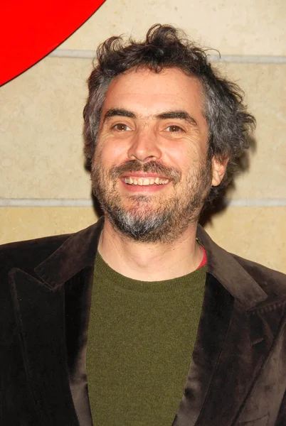 Alfonso cuaron op de première van eend seizoen. CalArts redcat theater, los angeles, ca. 02-25-06 — Stockfoto