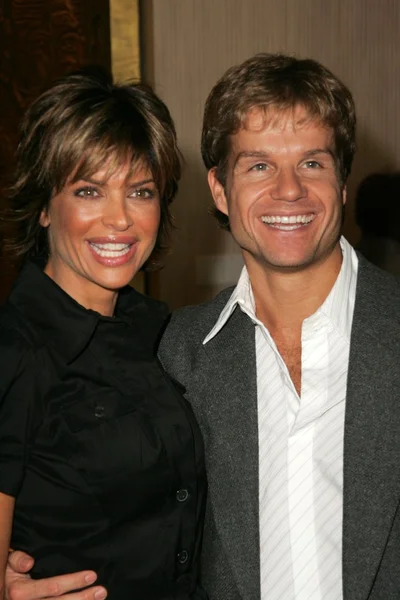 Lisa Rinna y Louis van Amstel — Foto de Stock