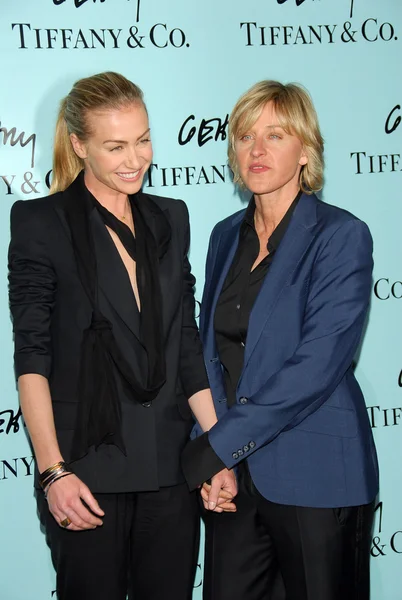 Portia de Rossi and Ellen DeGeneres — Stock Photo, Image