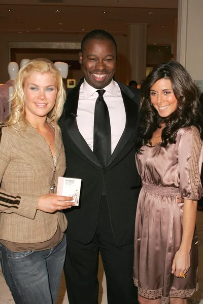 Alison Sweeney, Ted Gibson, Jamie Lynn Sigler