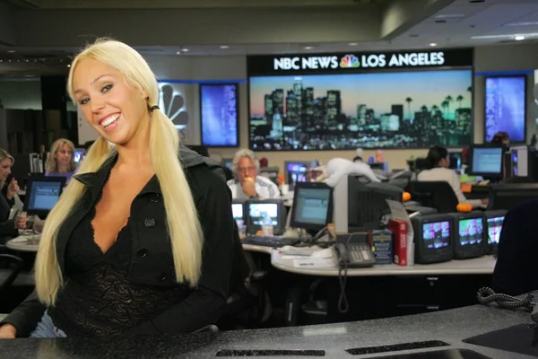 Mary Carey en The Abrams Report — Foto de Stock