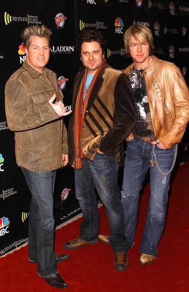 2005 Radio Music Awards Arrivi — Foto Stock