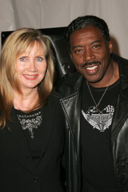 Ernie hudson ve eşi linda