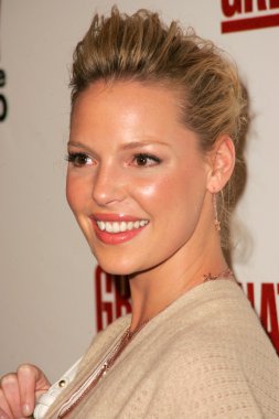 Katherine heigl, dvd komple ilk sezon greys Anatomi için olayı başlat. geyşa evi, hollywood, ca. 02 / 13 / 06