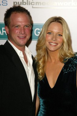 오락과 벨 그리고 남편 스콧 마틴