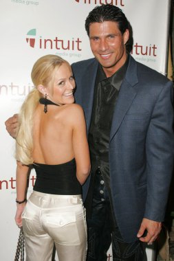 Intuit medya grubu Launch Party