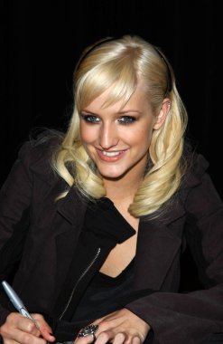 Ashlee Simpson