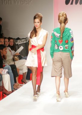 Meghan bahar 2006 show