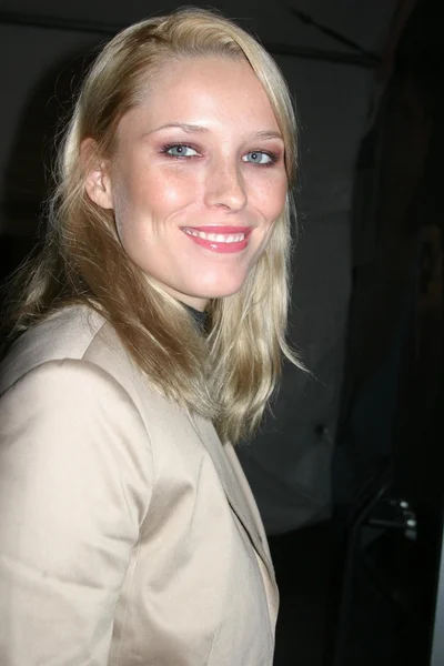 Kiera Chaplin attending the second day of Mercedes-Benz Fashion Week. Smashbox, Culver City, CA. 10-17-05 — Stock Photo, Image