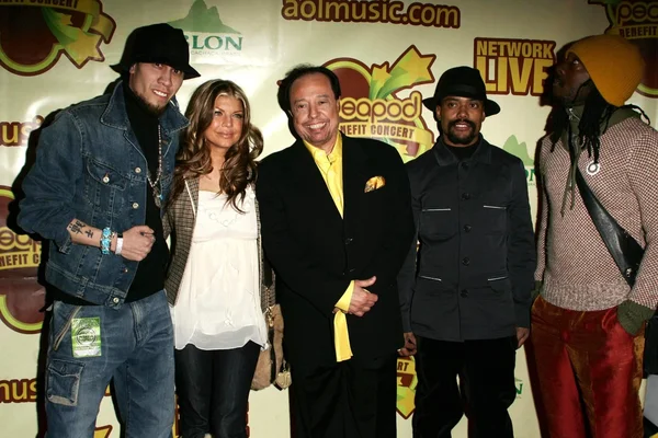 Tabú, Fergie, Sergio Mendes, Apl.de.Ap, y Will I Am — Foto de Stock