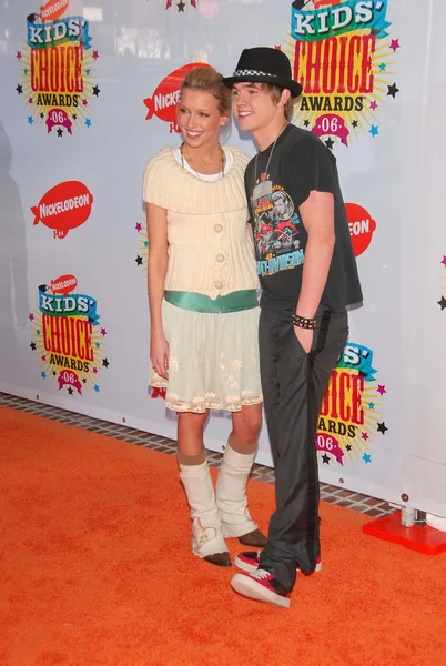 Katie Cassidy e Jesse Mccartney ai Nickelodeons 19th Annual Kids Choice Awards. Padiglione Pauley, Westwood, CA. 04-01-06 — Foto Stock