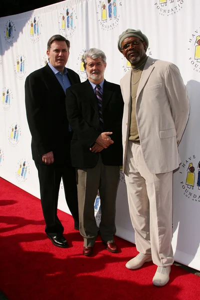 Tom Leiweke with George Lucas and Samuel L Jackson — Stock Photo, Image