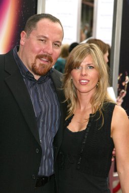 Jon favreau ve eşi joya