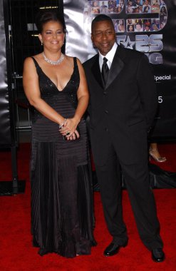 bahis 25 yıldönümü gösterisi gelenler