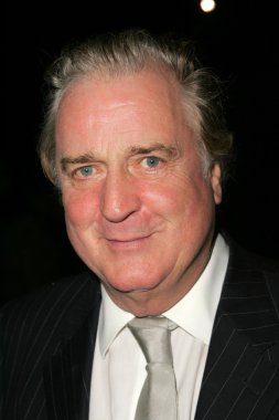 Kasırga Rölyef Müzayede yararlanarak çocuklar Kaydet