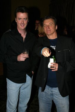 adam carolla gösteri denize indirmek eğlenti