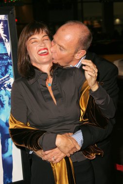 Amanda öder, corbin bernsen