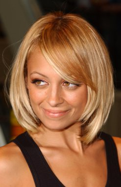 Nicole richie deposu görünüm