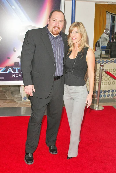 Jon Favreau and wife Joya — Stock Photo, Image