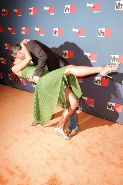 Adrianne Curry e Christopher Knight no VH1s Big in O5 Awards, Sony Studios, Culver City, CA 12-3-05 — Fotografia de Stock