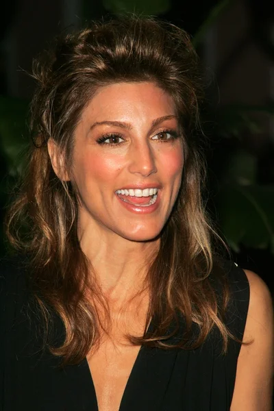 Jennifer Esposito