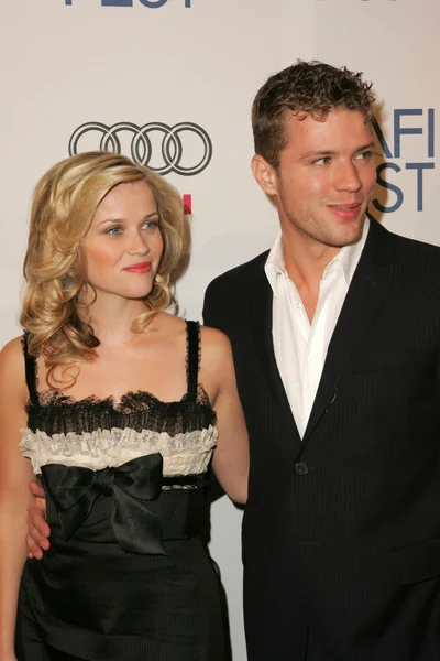 Reese witherspoon i ryan phillippe — Zdjęcie stockowe