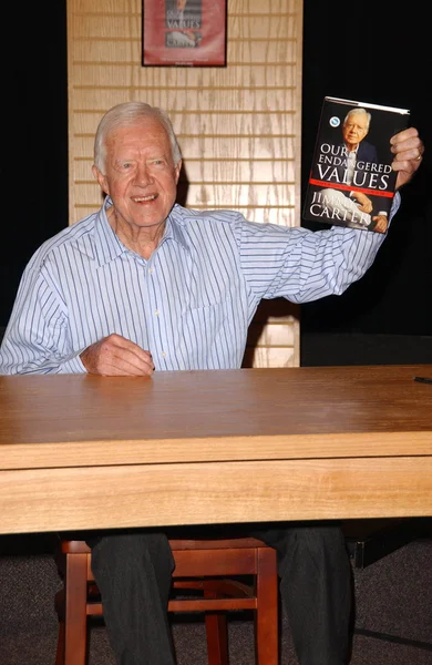 Presidente Jimmy Carter Firma de libros —  Fotos de Stock