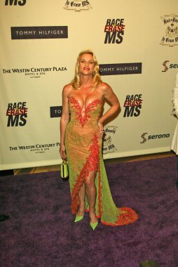 12 yıllık yarış MS silmek için