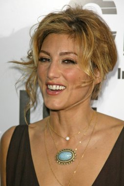 Jennifer Esposito