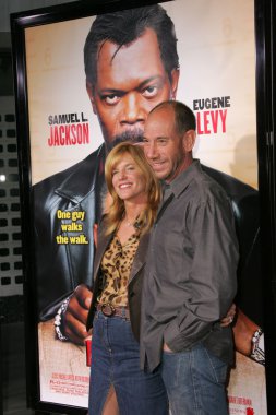 Miguel ferrer ve arkadaş