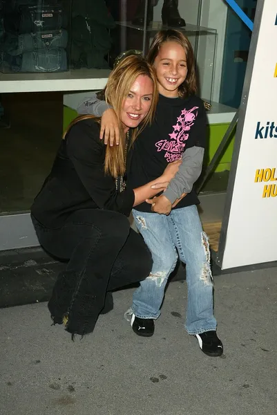 Krista allen ve oğlum jacob