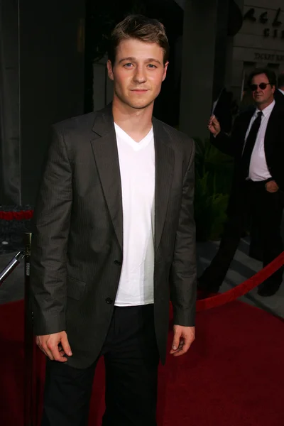 Benjamin Mckenzie — Stockfoto