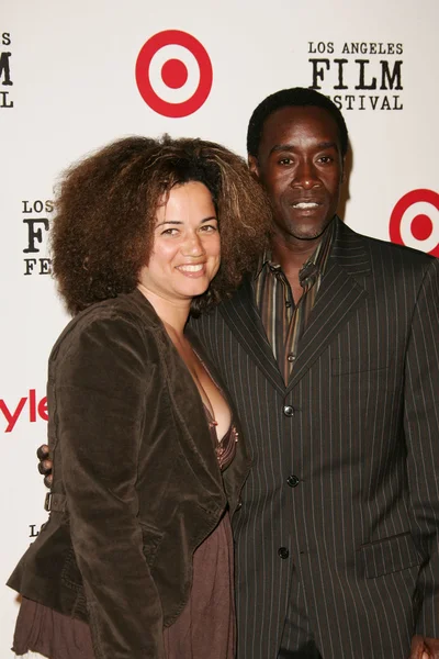 Don Cheadle and Bridgid Coulter — Stock Photo, Image