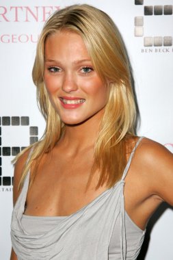 CD release parti düğün crashers