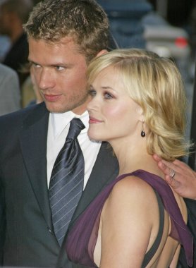 Ryan phillippe ve reese witherspoon