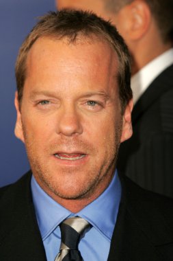 Kiefer sutherland 5 yıllık Toros dünya stunt, ödüller, olağanüstü fotoğraf stüdyosu, los angeles, ca 09 / 25-05