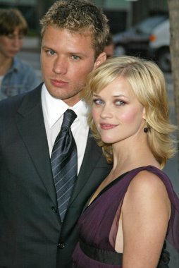 Ryan phillippe ve reese witherspoon