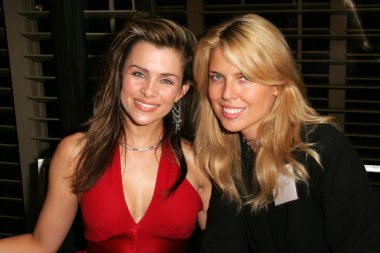 Alicia arden ve elise muller