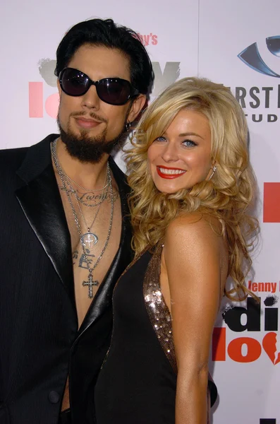 Dave navarro i carmen electra — Zdjęcie stockowe