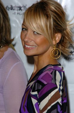 Nicole Richie