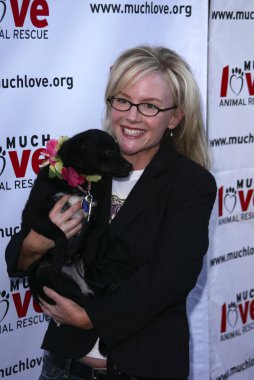 Rachael Harris