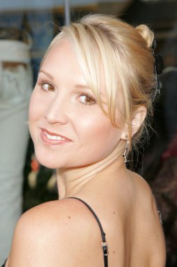 alana köri ev sahipliğinde antik ağartıcı imza mağaza açılışında gösteriş yapmak dergisi, antik denim, hollywood, ca 08-18-05