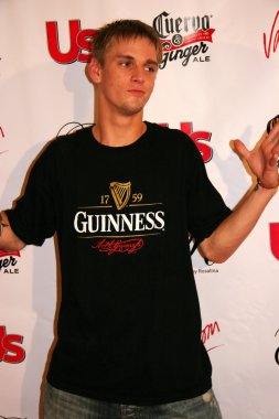 Aaron carter, 2005 mtv video müzik bize haftalık parti ödüller. Sagamore hotel, miami, FL 08-27-05